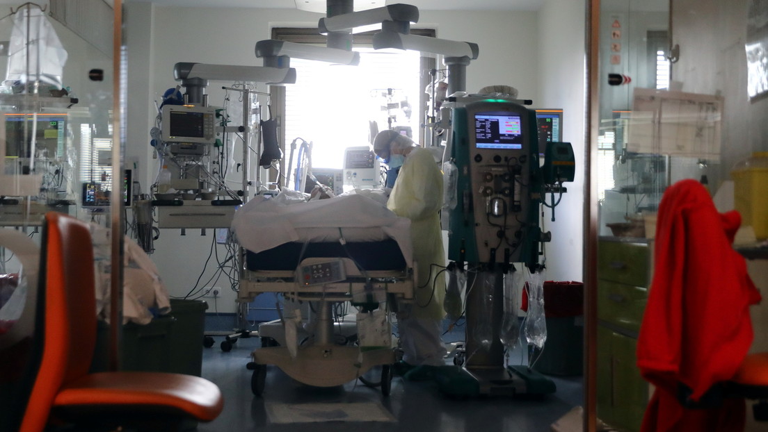 Entre la esperanza y el escepticismo: división en España ante al advenimiento de la vacuna contra el coronavirus