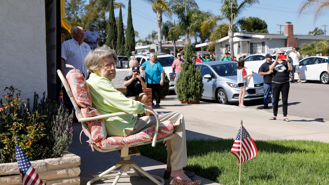 EE.UU. registra un récord de casos de covid-19 en hogares de ancianos