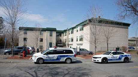 Canadá: Un hombre con traje medieval mata con arma blanca a dos personas y hiere a cinco en Quebec