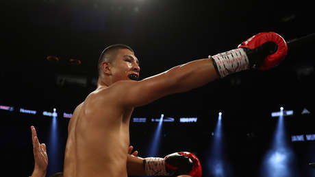 VIDEO: El boxeador mexicano Jaime Munguía estremece a su contrincante con un gancho que le partió el labio