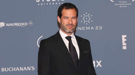 "Me meo en tu familia": Las humillaciones que habría sufrido el hijo de un expresidente mexicano en la secta NXIVM