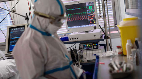 ¿España, más cerca del confinamiento domiciliario? 55.000 contagios en tres días elevan los temores