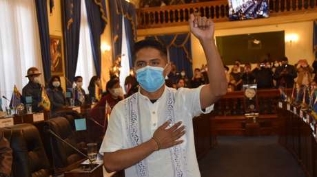 El dirigente Andrónico Rodríguez es elegido y posesionado como el nuevo presidente del Senado de Bolivia