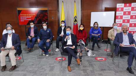 La alcaldesa de Bogotá niega que sea xenófoba tras acusar a los venezolanos de hacerle "la vida de cuadritos" a la población