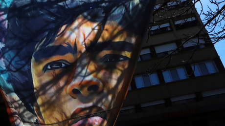 Maradona sale de la clínica donde fue operado de la cabeza y seguirá su recuperación en un lujoso barrio privado