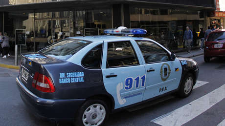 VIDEO: Policía dispara a un hombre que acuchilló a dos profesoras de baile en Argentina
