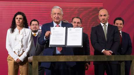 López Obrador manda al Congreso una propuesta de ley para regular la subcontratación en México: ¿en qué consiste?