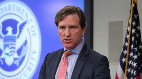 Trump cesa por una declaración "altamente incorrecta" al jefe de la Agencia de Ciberseguridad de EE.UU., que alabó la fiabilidad de las presidenciales