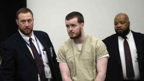 Un asesino pierde la apelación de que su cadena perpetua es "demasiado cruel" para la edad que tenía cuando mató a un policía