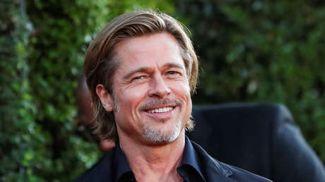 Brad Pitt pasa varias horas descargando y entregando cajas de alimentos a familias necesitadas en medio de pandemia en Los Ángeles (FOTOS)