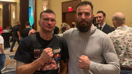 Un luchador de boxeo sin guantes entra en coma tras recibir un golpe en la garganta