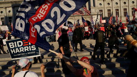 El gobernador de Pensilvania declara como certificada la victoria de Biden en ese estado