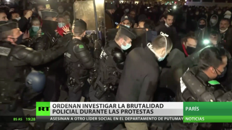 Francia ordena investigar la brutalidad policial durante protestas en el centro de París