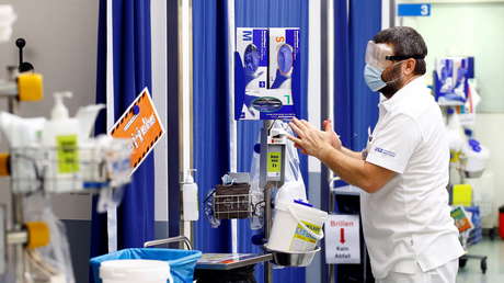 El coronavirus sobrevive en las superficies, dentro de películas delgadas que parecen panqueques