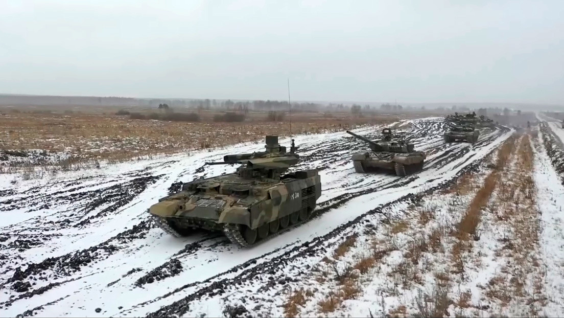 VIDEO: Muestran todo el poderío del vehículo ruso Terminator, un 'combatiente' universal capaz de derribar helicópteros y destruir tanques y blindados