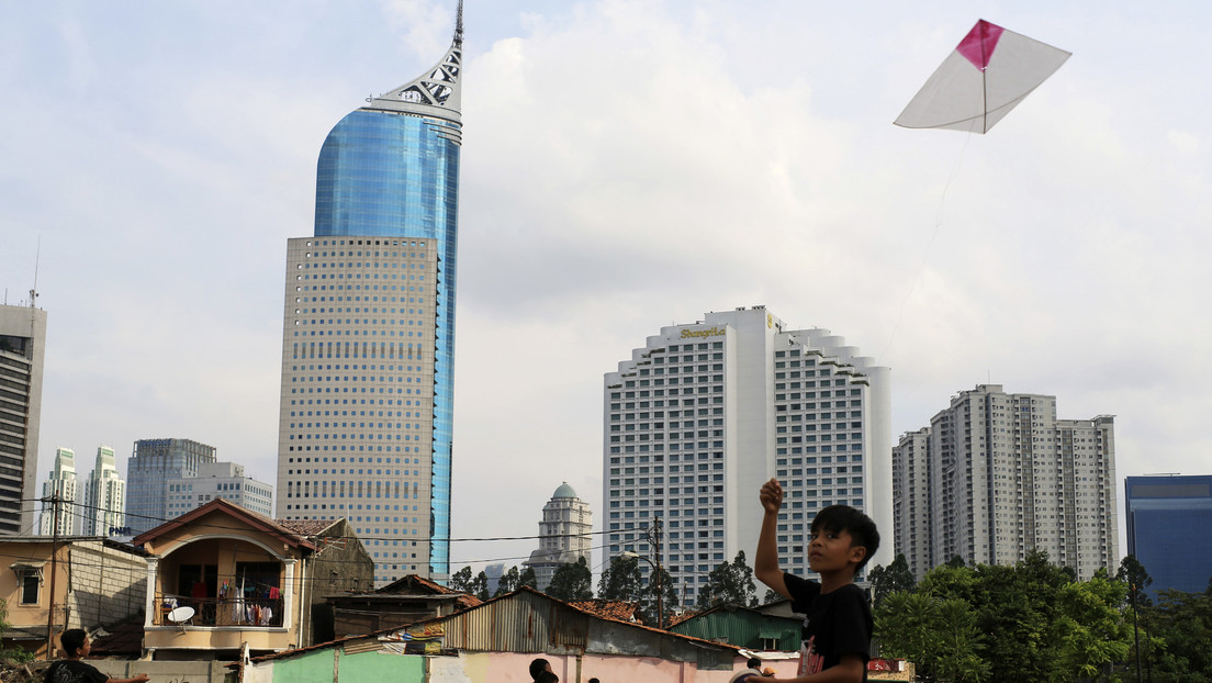 VIDEO: Un gigantesco barrilete arrastra a un niño y le deja seis fracturas en los brazos