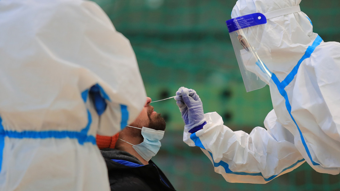 Detectan en Italia la nueva cepa de coronavirus, que previamente fue registrada en el Reino Unido