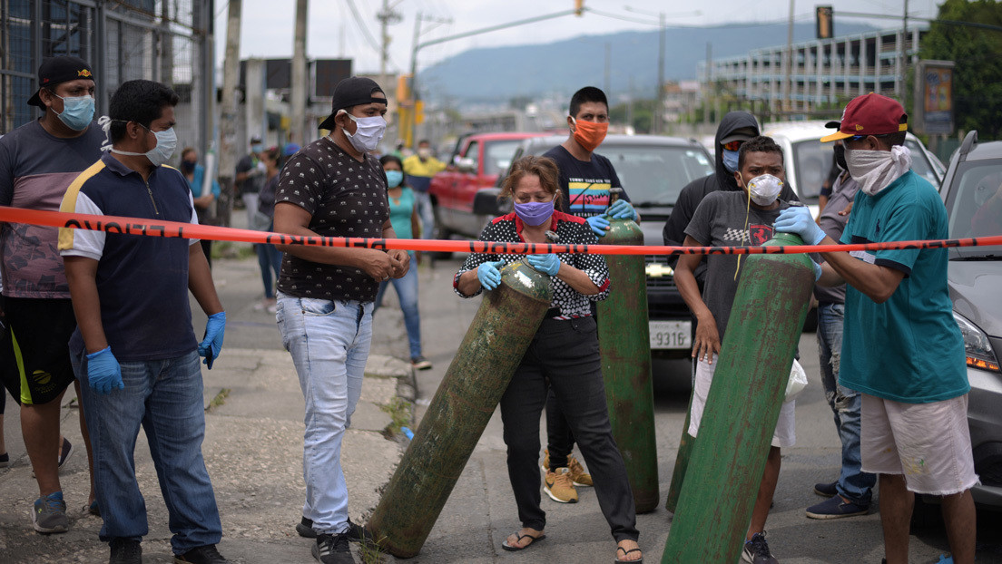 Ecuador decreta estado de excepción, toque de queda y ley seca por la nueva cepa del coronavirus