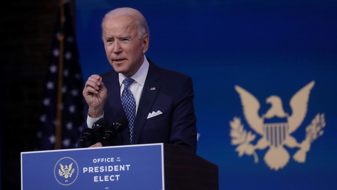 El latino Miguel Cardona se perfila como el próximo secretario de Educación de EE.UU. con Joe Biden