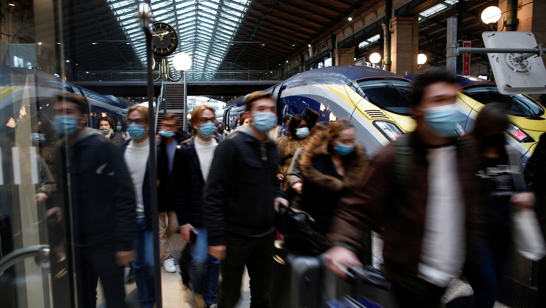 Francia detecta un primer caso de la nueva cepa de coronavirus identificada en Reino Unido