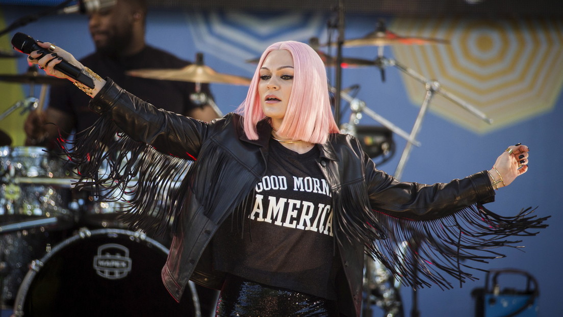 La cantante Jessie J quedó temporalmente sorda e incapaz de caminar bien por la enfermedad de Ménière