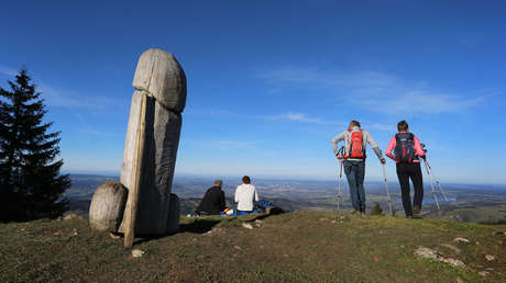 Una enorme escultura fálica desaparece de una montaña alemana y deja perplejas a las autoridades
