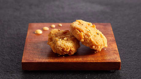 Autorizan por primera vez la venta del carne de pollo criada de modo artificial para "no matar ni un solo animal"