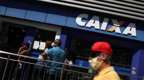 Ataque con explosivos, lanzamiento de clavos en la huída y cuatro vehículos incendiados: Brasil vive otro sorprendente atraco en un banco