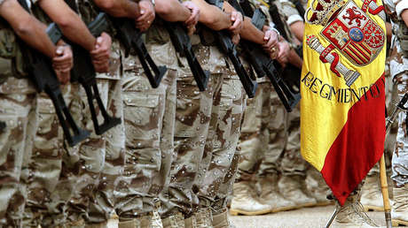 Exmilitares franquistas firman otro manifiesto en el que se ofrecen a defender a España del Gobierno "entregando la vida si fuera preciso"