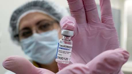 Сosmonautas rusos se pondrán la vacuna Sputnik V contra el coronavirus