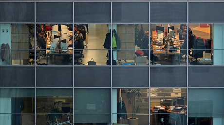 ¿Es posible la semana laboral de cuatro días? El debate se abre en España (y los resultados en una empresa pionera)