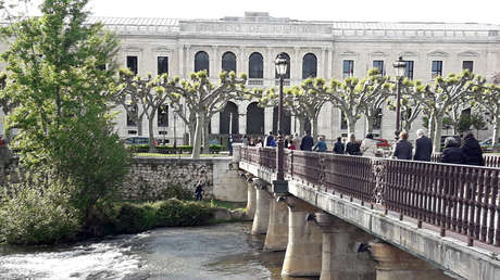 Condenan a 10 años de prisión a una mujer que simuló una agresión sexual echándose pegamento en la vagina