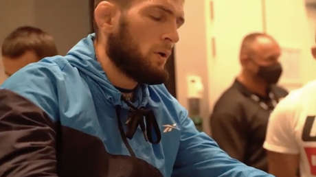 "8 kilos en 6 días": Nurmagomédov muestra los rigurosos preparativos antes de su pelea con Gaethje (VIDEO)