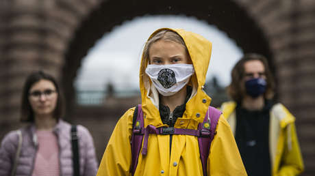 La primera ministra neozelandesa responde a Greta Thunberg, que criticó la política de emergencia climática "nada única" de Wellington