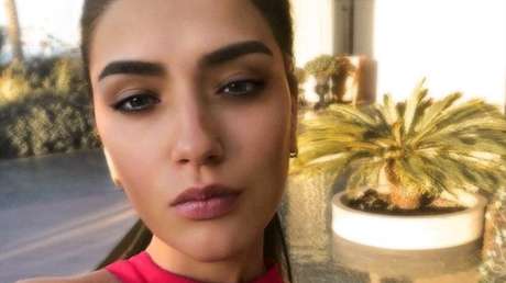 Una 'instagramer' es acusada de apuñalar varias veces a su madre y arrancarle el corazón