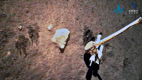 La cápsula de la sonda Chang'e-5 aterriza con éxito en China y trae muestras lunares a la Tierra por primera vez en los últimos 44 años