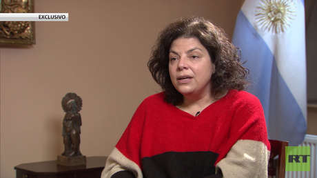 La secretaria de Acceso a la Salud de Argentina, Carla Vizzotti, habla con RT sobre la llegada a su país de la vacuna rusa Sputnik V