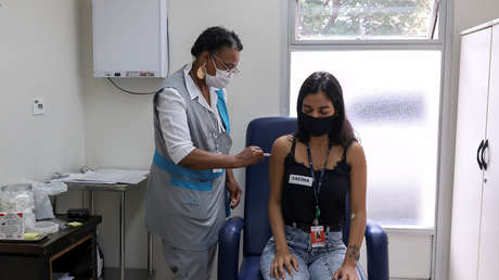 El Supremo de Brasil avala la obligatoriedad de la vacuna contra el covid-19 pero Bolsonaro rechaza establecer medidas coercitivas