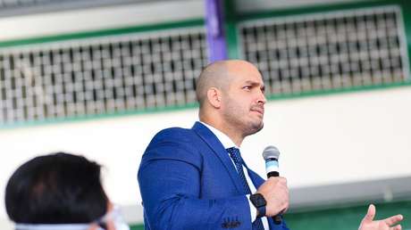 Alcalde de la ciudad ecuatoriana de Manta fue ingresado a terapia intensiva tras dar positivo por coronavirus