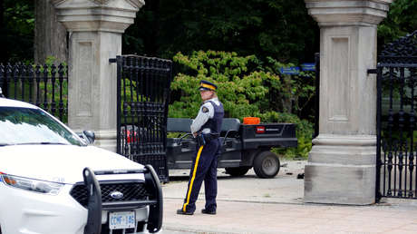 Dos hombres armados con un martillo se equivocan al asaltar una vivienda, se disculpan y hasta ofrecen una compensación al dueño