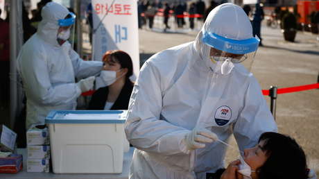 Corea del Sur estudia deportar a extranjeros con resultados falsos del test de covid-19