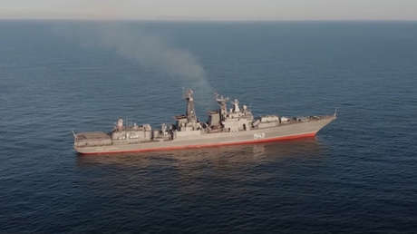 VIDEO: Modernizada fragata rusa realiza ejercicios con misiles antibuque en el Pacífico