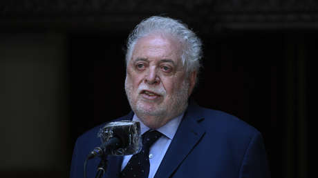 Ministro de Salud de Argentina considera incomprensibles las "exigencias de inmunidad" de Pfizer