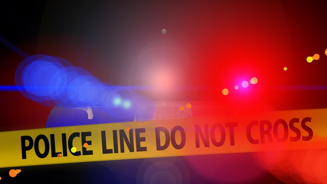 "Sé que me vas a matar y te amo": Un joven dispara contra su madre y luego baila con su hermana junto al cadáver