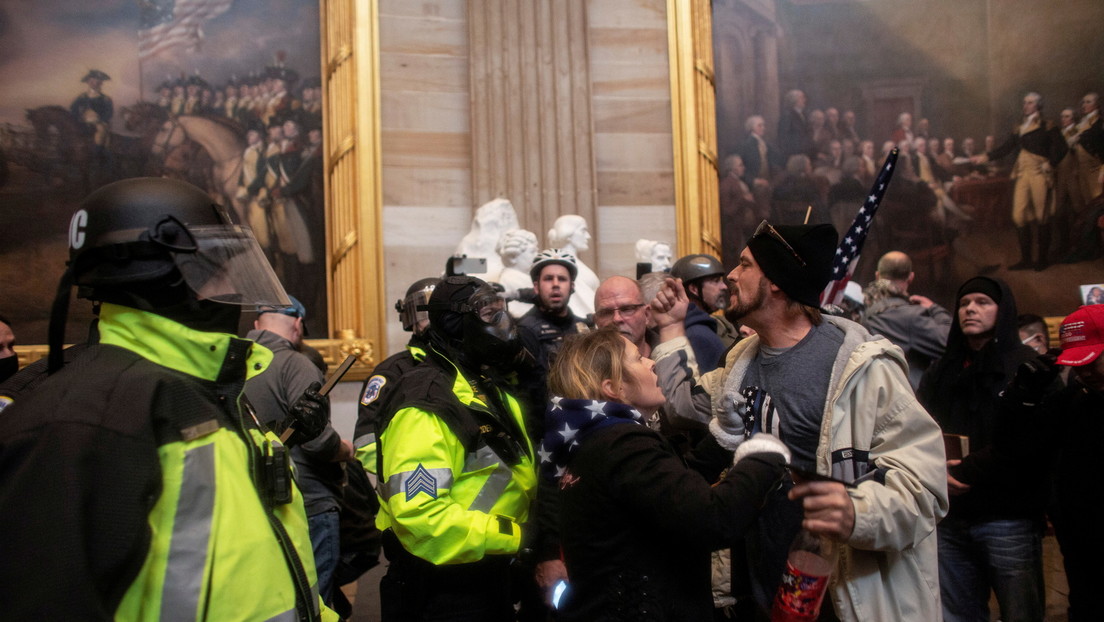 "Todas las opciones sobre la mesa": La Justicia de EE.UU. podría acusar de sedición e insurrección a los atacantes del Capitolio