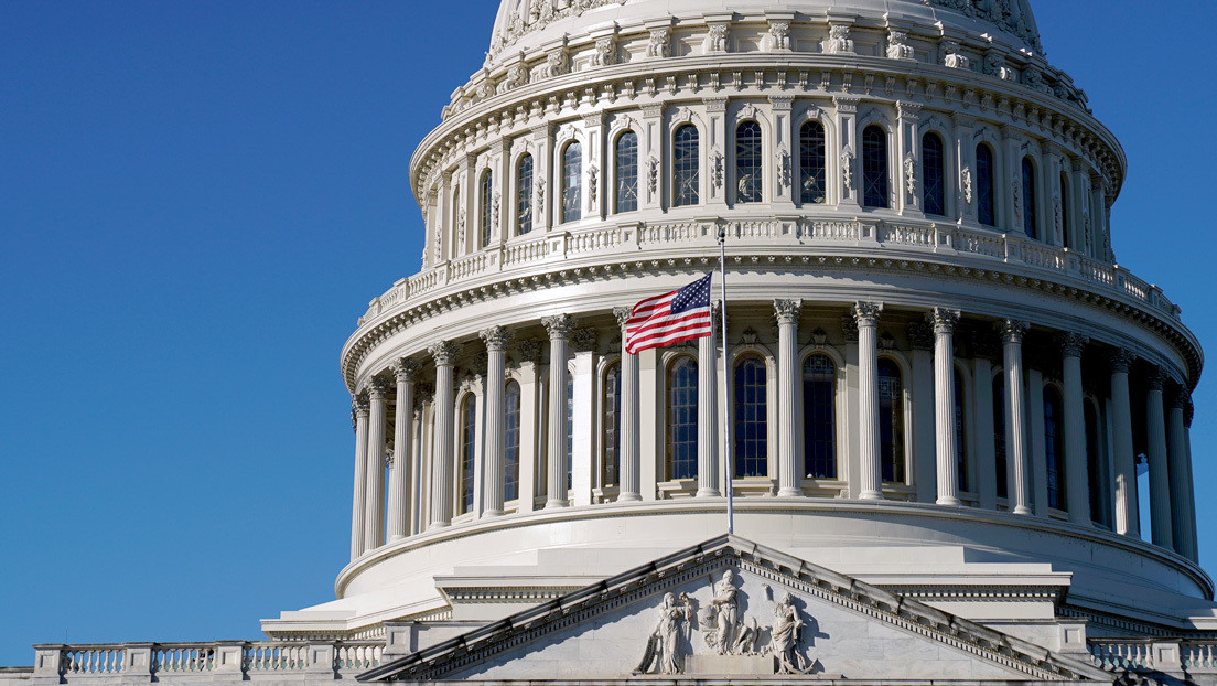 El FBI alerta de protestas armadas frente a los 50 capitolios estatales antes de la toma de posesión de Biden