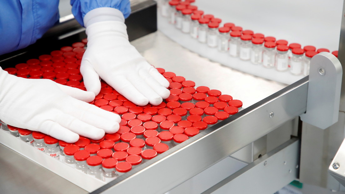 México informa que podría adquirir hasta 24 millones de dosis de la vacuna rusa Sputnik V