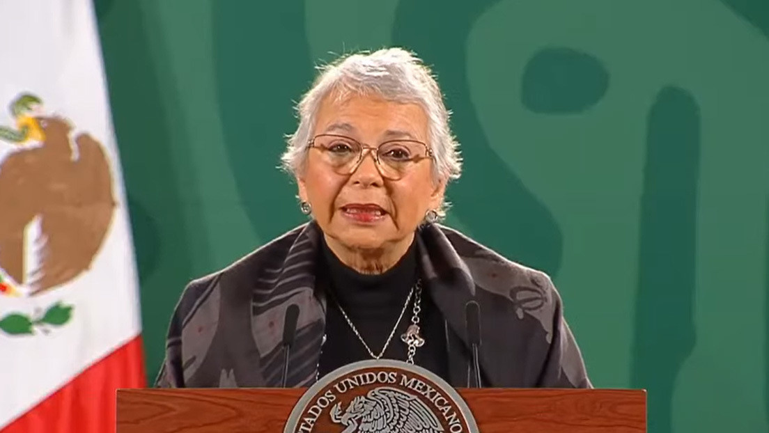 La secretaria de Gobernación de México: "López Obrador se encuentra en pleno ejercicio de sus funciones como presidente"