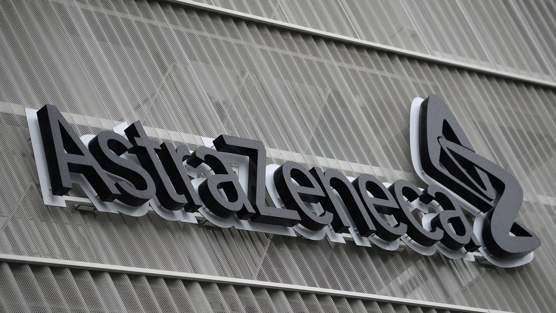 La UE publica su contrato con AstraZeneca: la información más relevante (y lo que oculta)