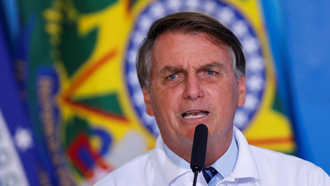 Bolsonaro dice que no es su competencia llevar el oxígeno a Amazonas, donde falta para atender a los pacientes con covid-19